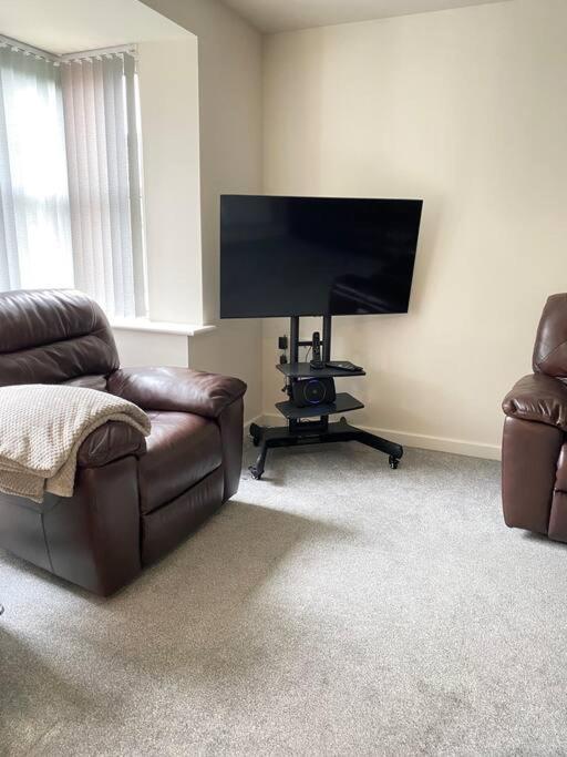 4-Room Detached Furnished Home With Parking Leicester Eksteriør billede